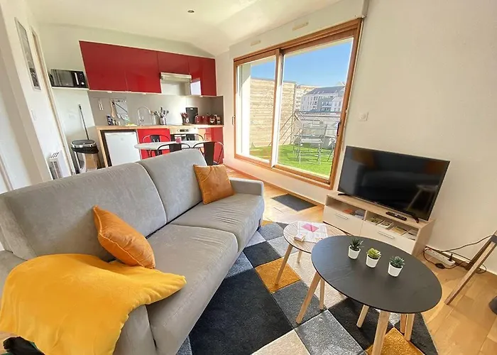 Grand Studio, Belle Terrasse Avec Vue